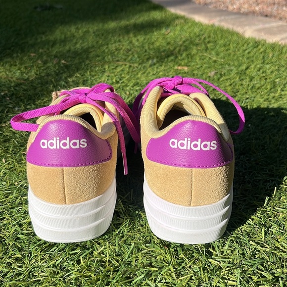 NWT ADIDAS COURT BOLD SHOES! - Picture 7 of 13